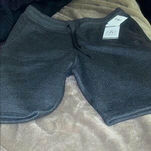 Men akademiks shorts